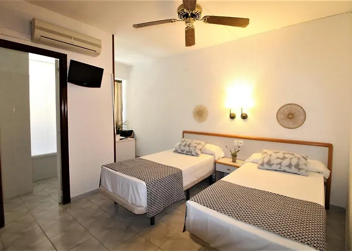 Hotel Canada 2*